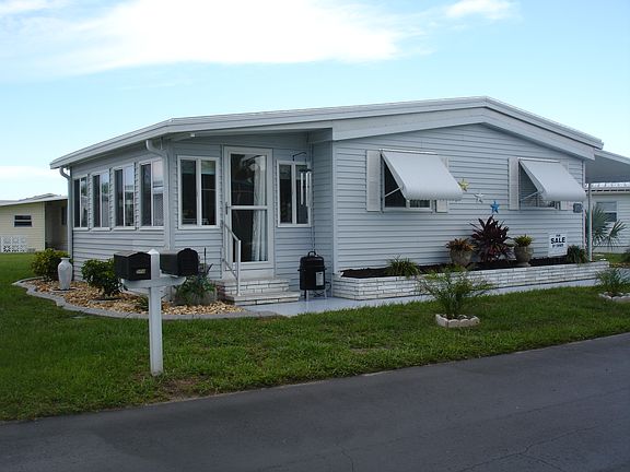 2nd image of 559 Longwood Dr