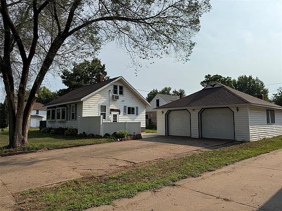 2nd image of 819 Platt Street