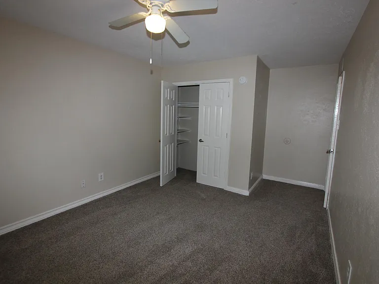157 W Way Cir — Photo 7