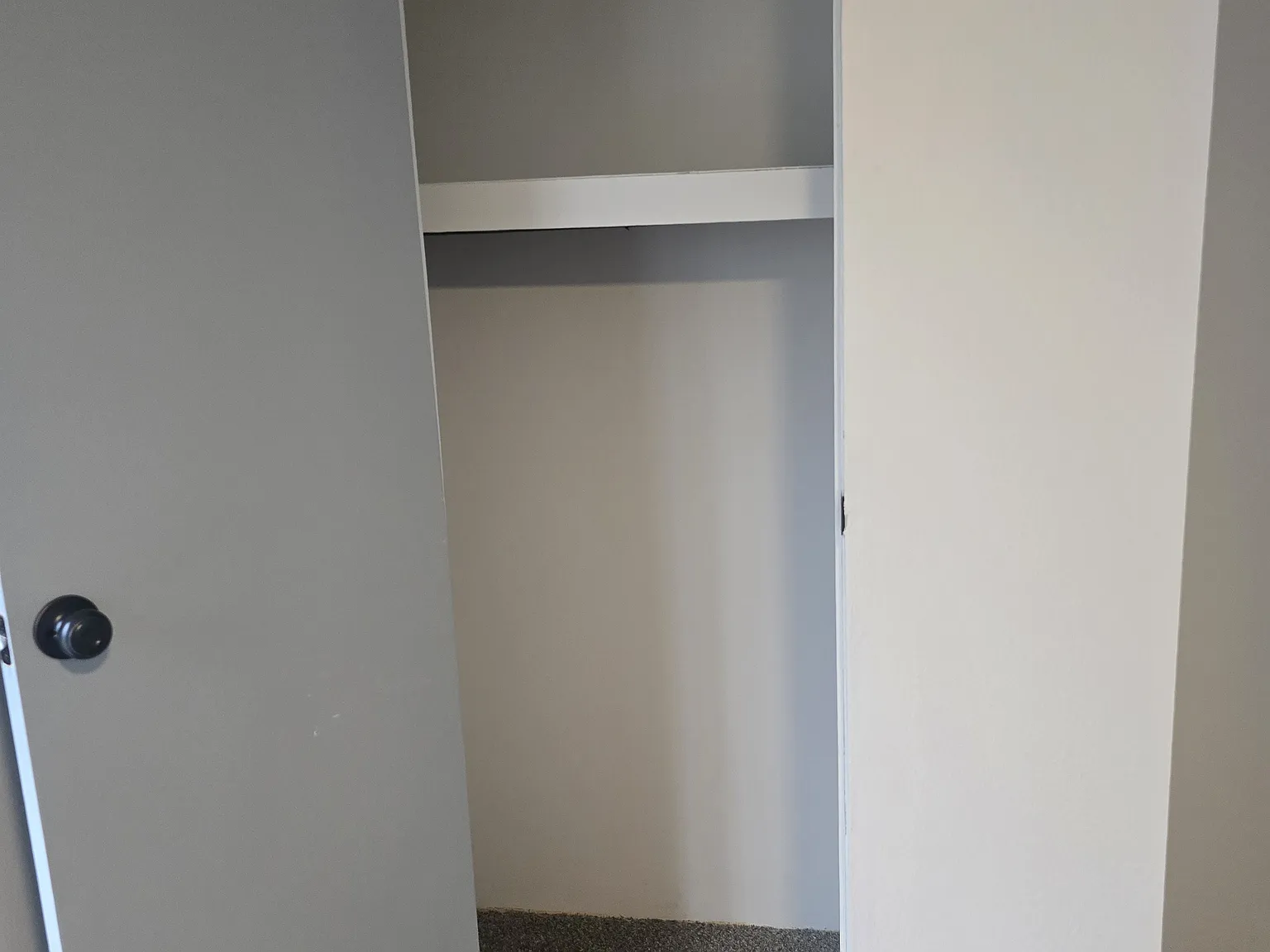 2 bed, 1100 sqft, $1,200 — Photo 1