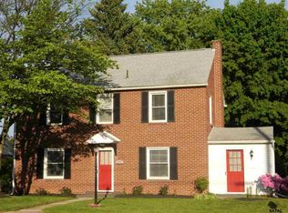219 N 3rd St, New Freedom, PA 17349