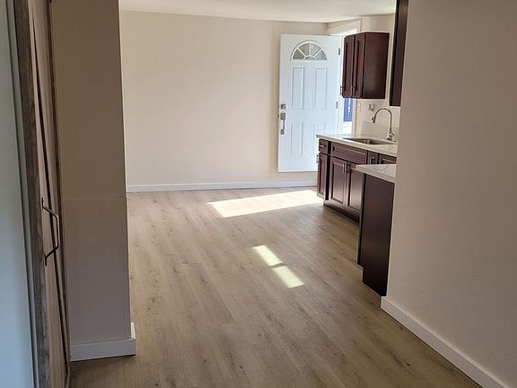 4th image of 317 Niihau St