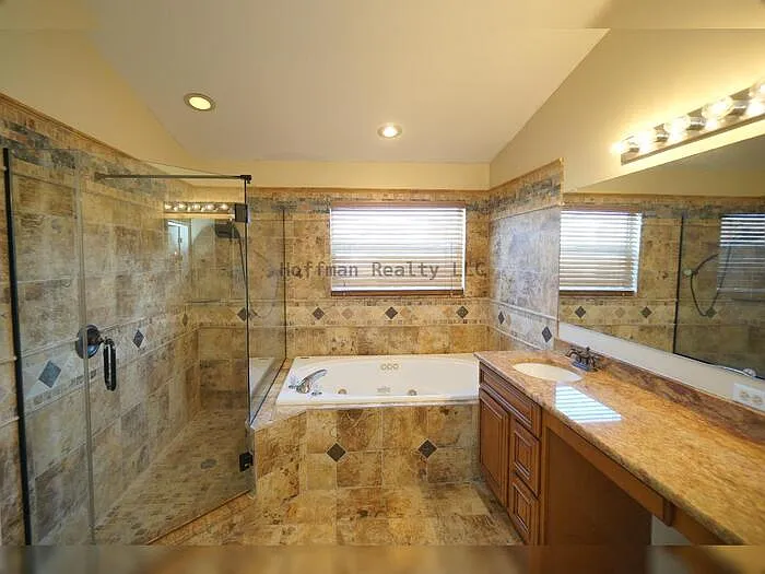 10905 Capstan Lake Dr — Photo 26