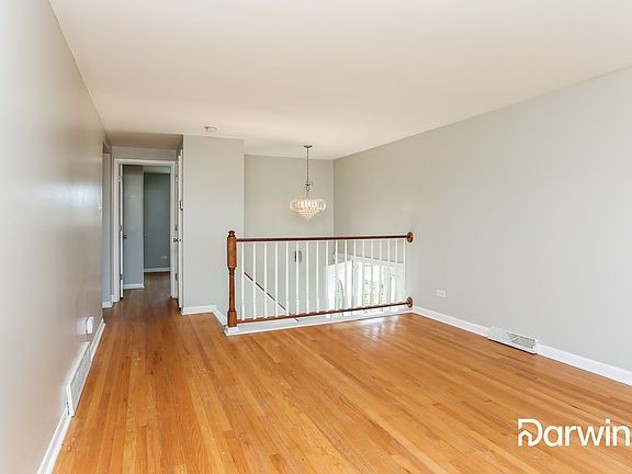 5th image of 12741 S Manistee Ave
