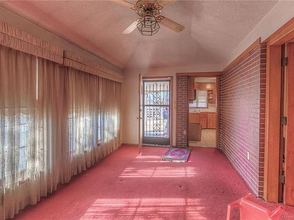 3rd image of 3116 W Barker Cir