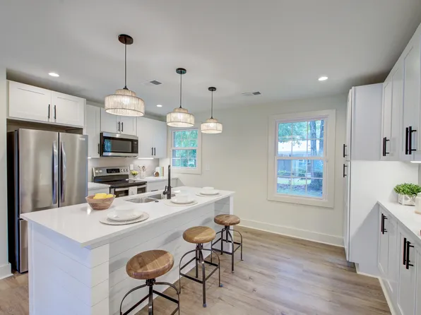 1846 Hazelwood Dr, Charleston, SC 29407