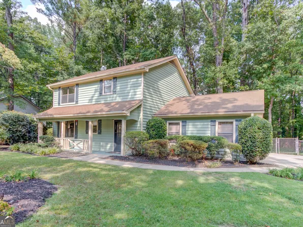 2405 Ivy Way, Snellville, GA 30078