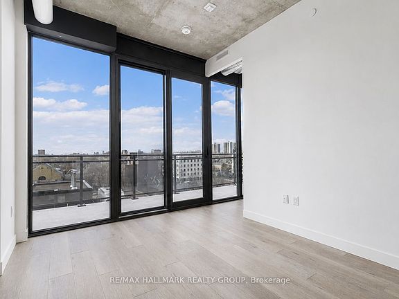 4th image of 10 James St #713