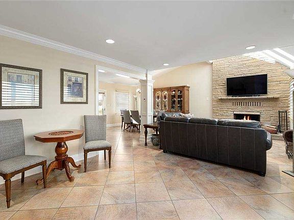 5th image of 78 Lexington Ave