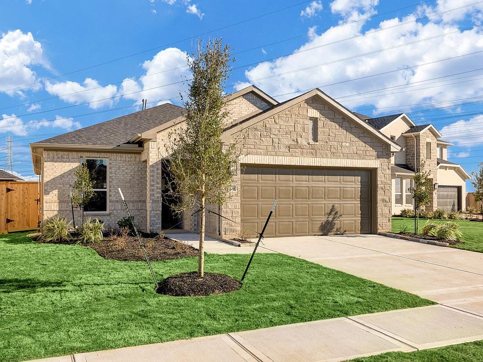 1st image of 21111 Vancherry Dr