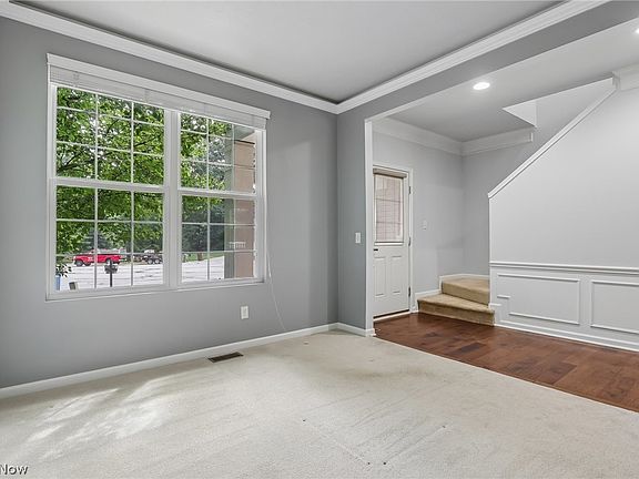 3rd image of 106 Rotili Ln