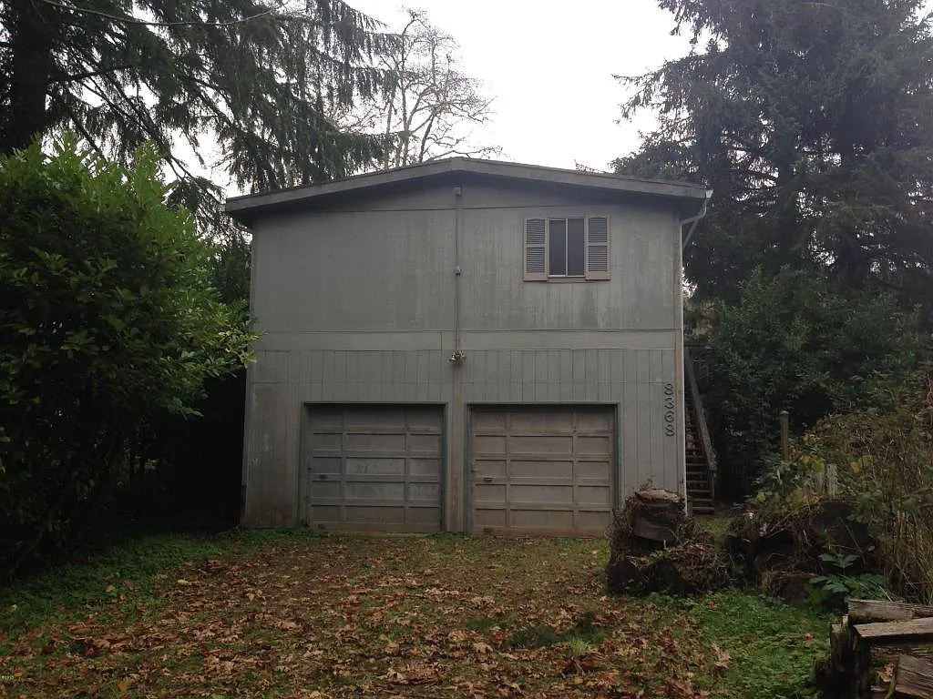 8368 Siletz Hwy photo 1