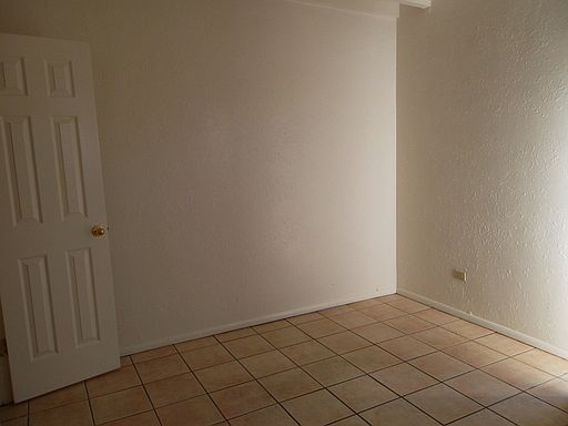 5th image of 4319 S 12th Ave