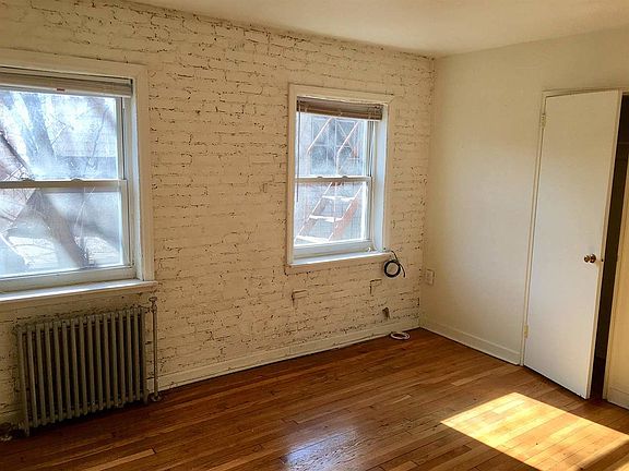 4th image of 40 Glenwood Ave APT 2M