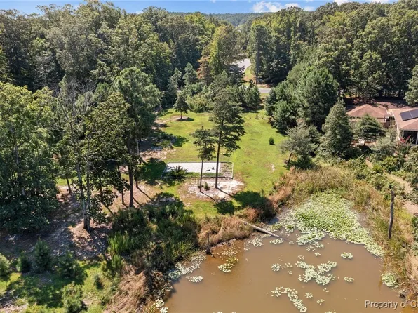 7 Witch Duck Ct, Heathsville, VA 22473