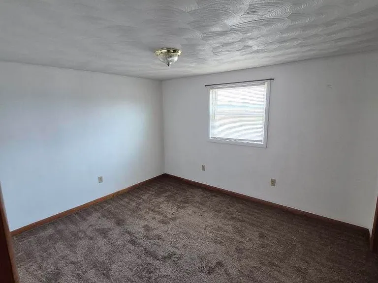 360 E Rosewood Ave #13 — Photo 4