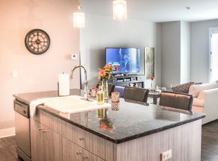 Dewey 3700 Apartments, Omaha, NE 68105