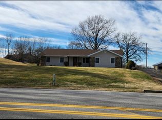 367 Pitman Hill Rd, Saint Charles, MO 63304