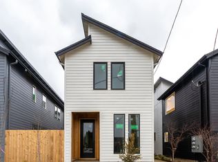 12065 SE Oak St, Portland, OR 97216