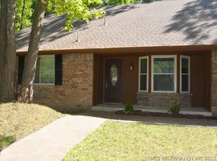 4216 E 102nd St, Tulsa, OK 74137