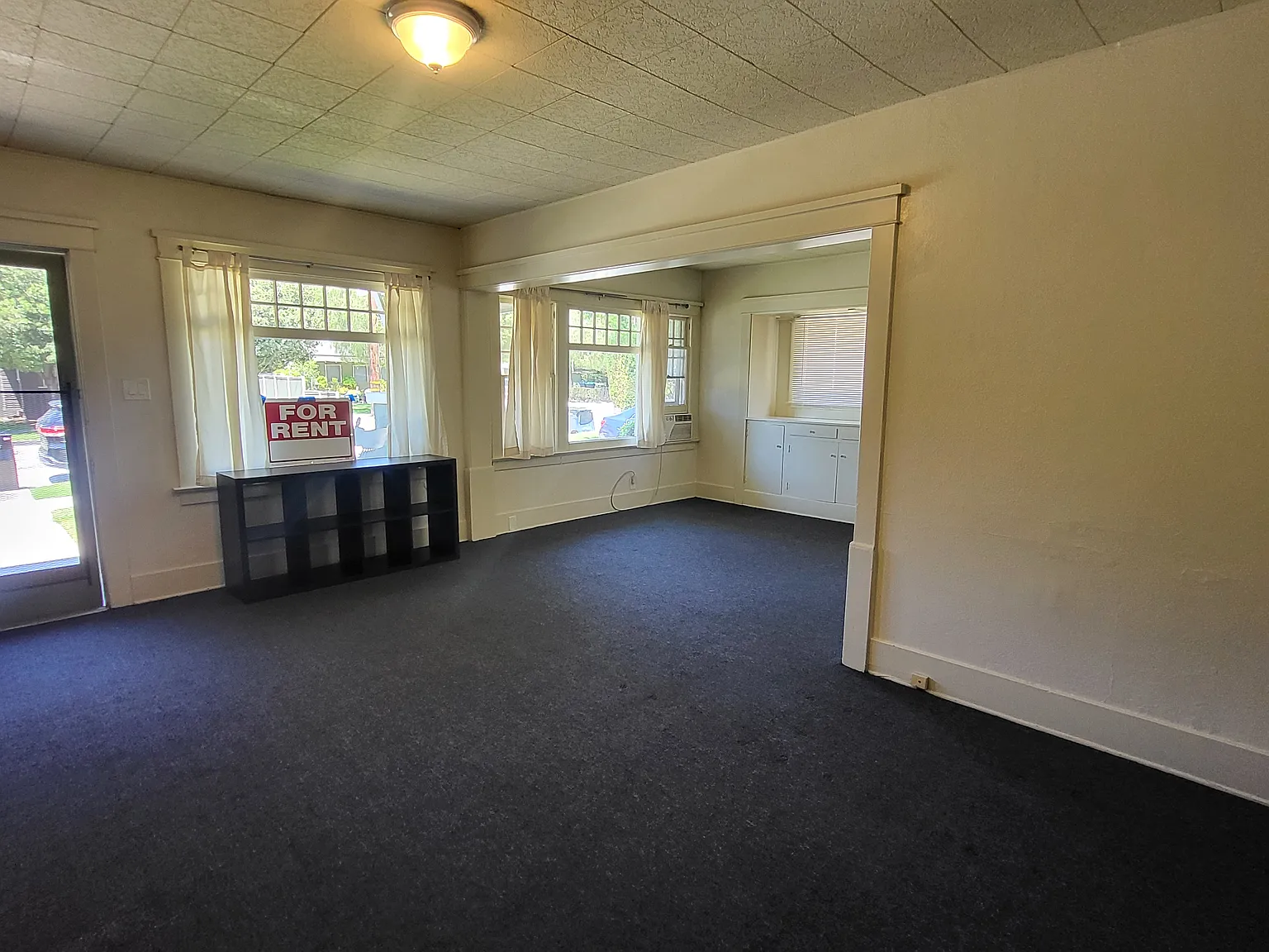 3 bed, 1000 sqft, $3,475 — Photo 3