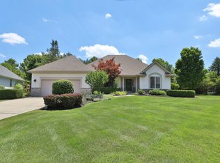 5808 Victoria Ct, Westerville, OH 43082