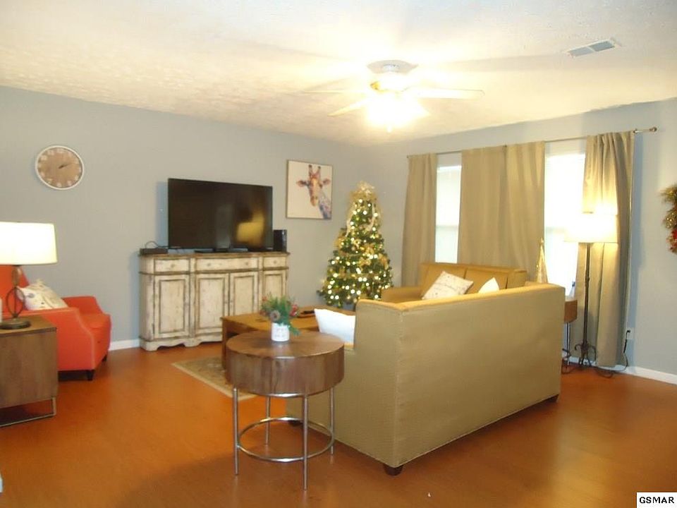 2319 Pittman Center Rd, Sevierville, TN 37876 Zillow