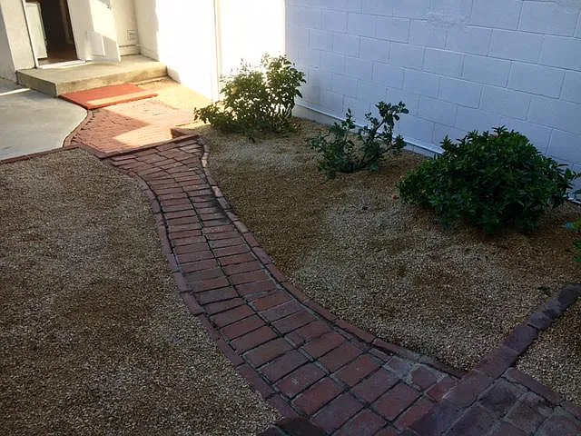 410 N Gertruda Ave — Photo 20