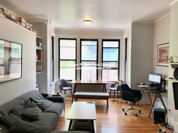274 Marlborough St, Boston, MA