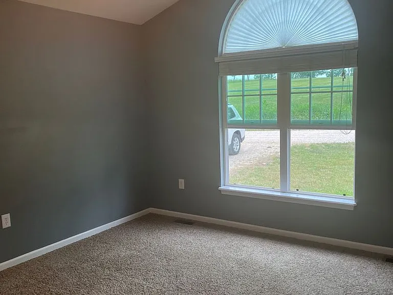 23568 Roulette Rd — Photo 14