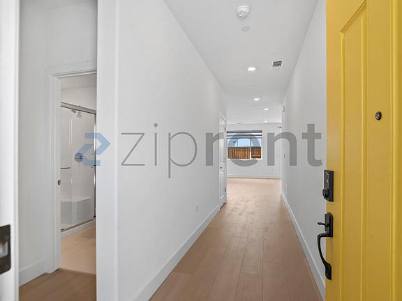 4th image of 4638 Strandberg Ave