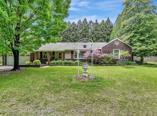 360 Pinebrook Rd, Manalapan, NJ 07726