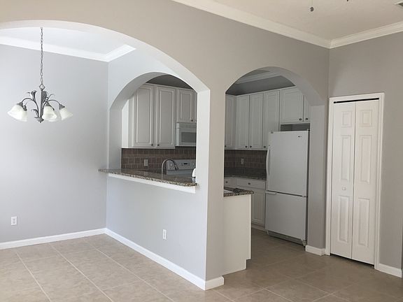 Fully renovated kitchen  