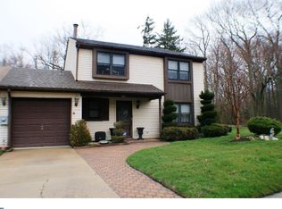 201 Westerly Dr, Marlton, NJ 08053