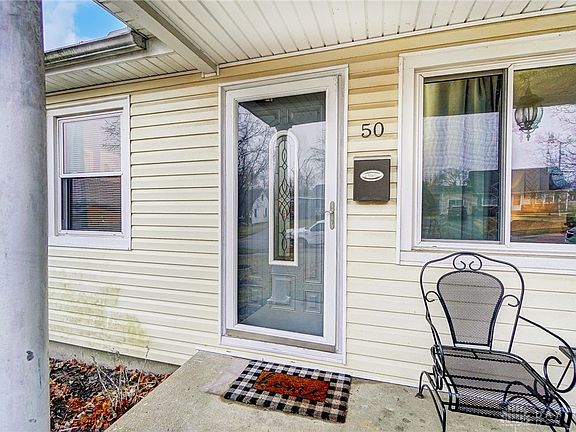 5th image of 50 Beverly Dr