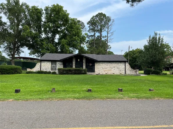 123 Hamill St, Oil City, LA 71061