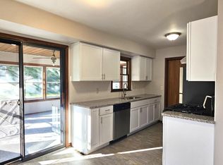 6819 65th Ave N, Brooklyn Park, MN 55428