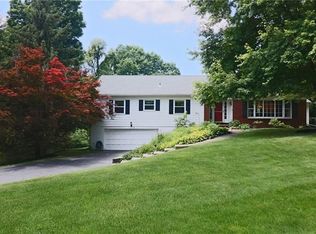 44 Birch Hill Dr, Poughkeepsie, NY 12603