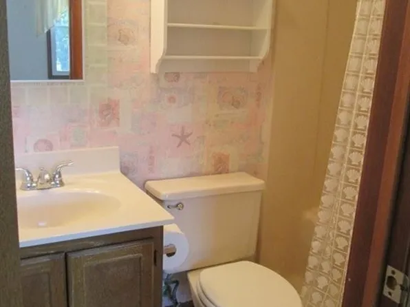 1301 Hampton Blvd APT 203, Norfolk, VA 23517