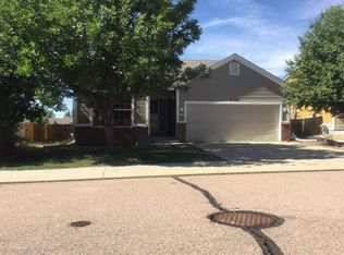 8238 Silver Glen Dr, Fountain, CO 80817