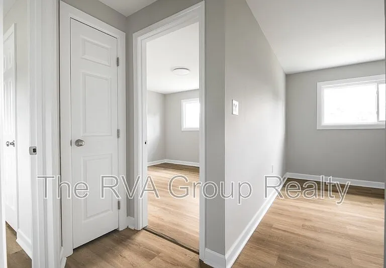 1915 Miller Ave #2 — Photo 24
