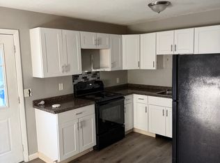 275 Richmond St #1, East Taunton, MA 02718