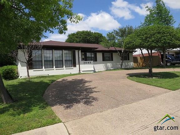 4th image of 3065 Mark Twain Dr