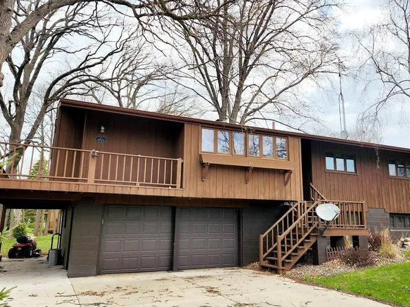 143 Willis Ct, Fond Du Lac, WI 54937