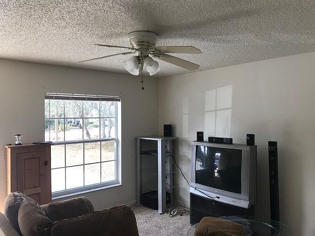 2nd image of 1242 Sylvia Ave