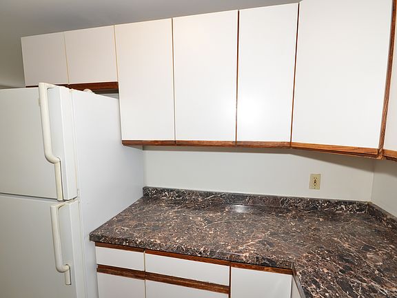 2nd image of 74 Union St APT 22