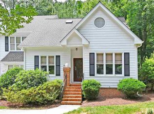 3832 Carnegie Ln, Raleigh, NC 27612