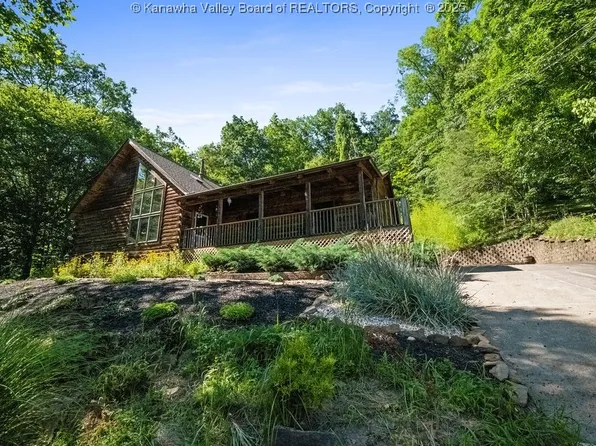 328 Teays Meadows Rd, Scott Depot, WV 25560