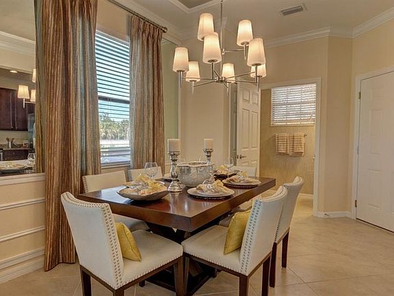 3rd image of 10201 Via Colomba Cir