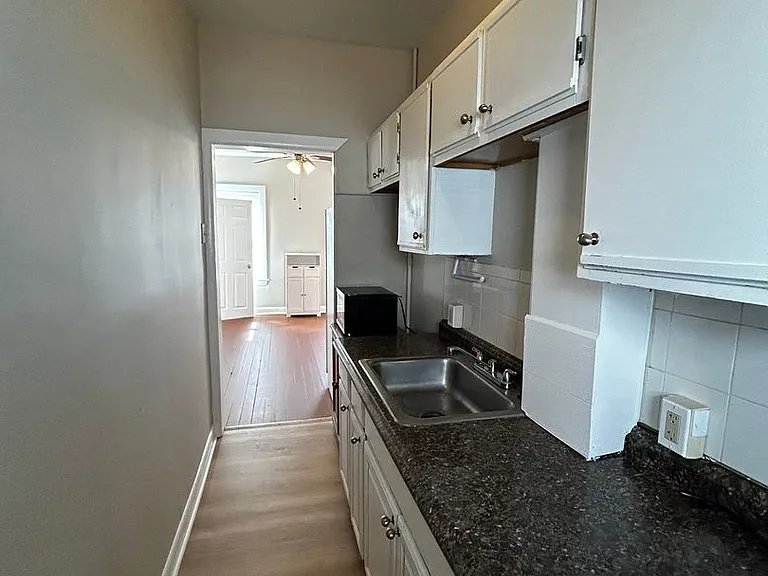 55 Tecumseh St — Photo 2